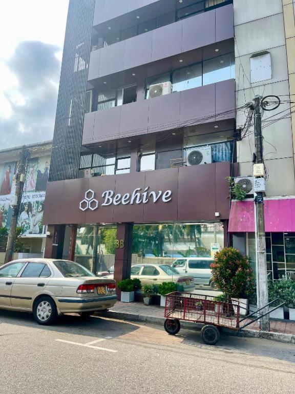 Beehive Hotel Colombo