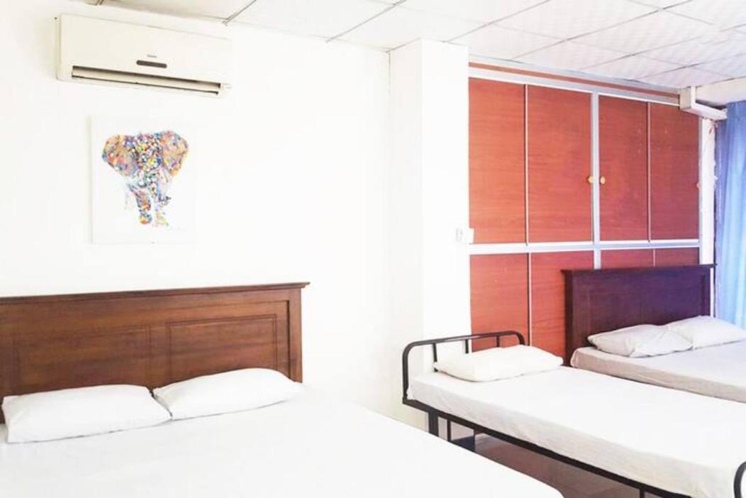Hotel Beehive