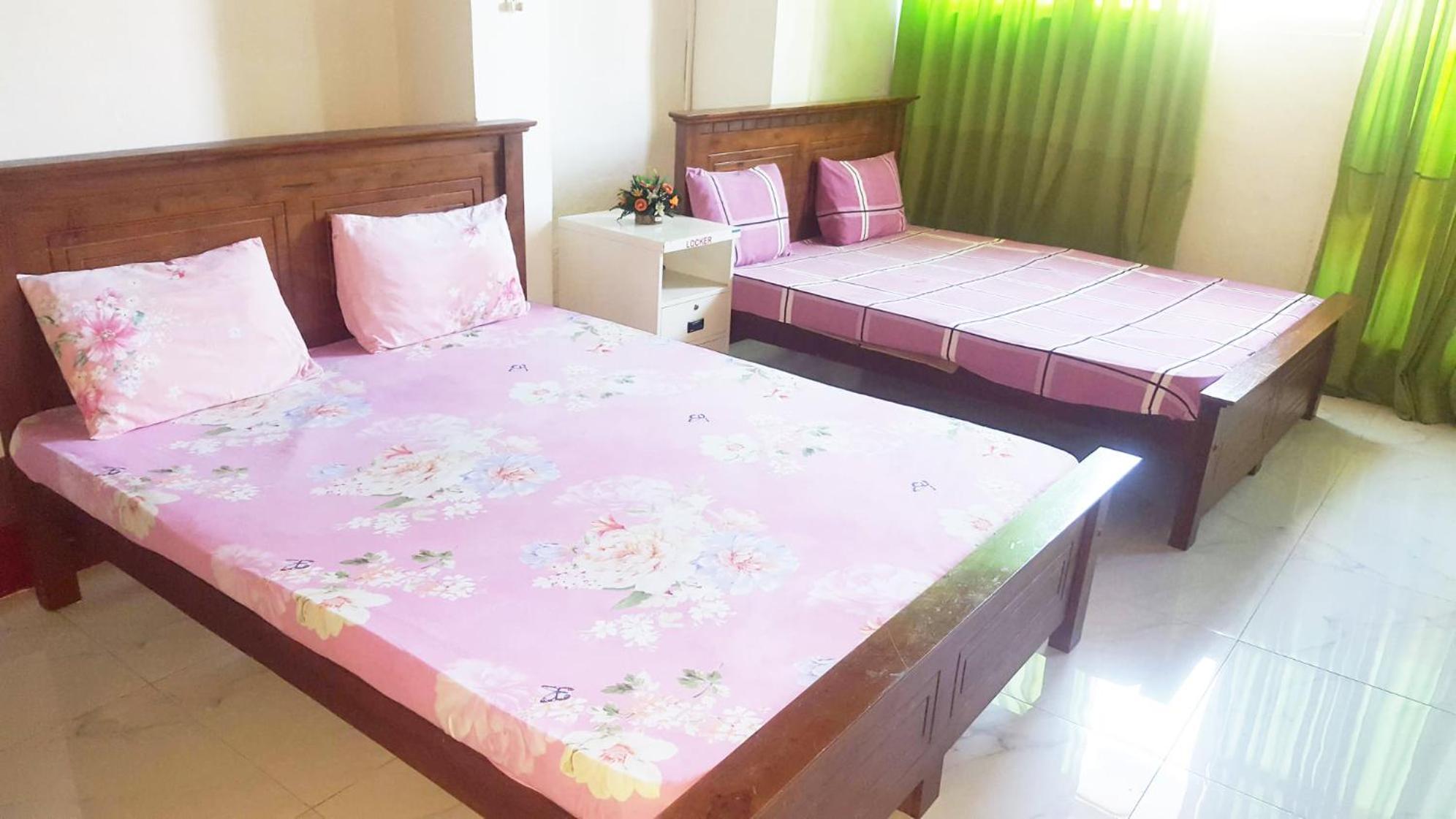 Beehive Hotel